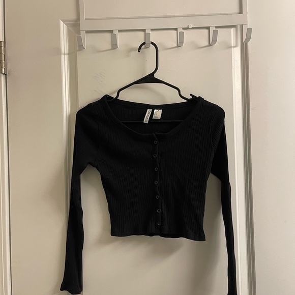 Black Ribbed Button-Up Women's Top - Picture 1 of 3